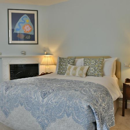 The Loddon Swan Bed & Breakfast Ngoại thất bức ảnh